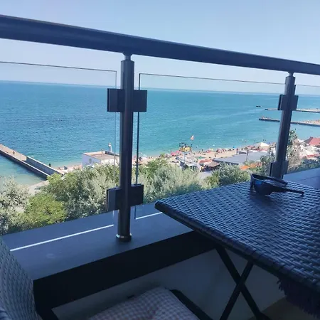 Seaside Apartman *